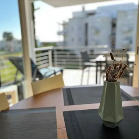 Apartment Golden Sea *