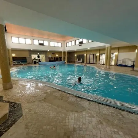 Apartment Golden Sea *